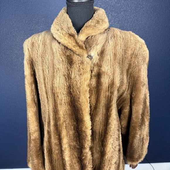 ✨VINTAGE✨ Beaver Fur Long Coat, c. 1940s/50s - Picture 2 of 12